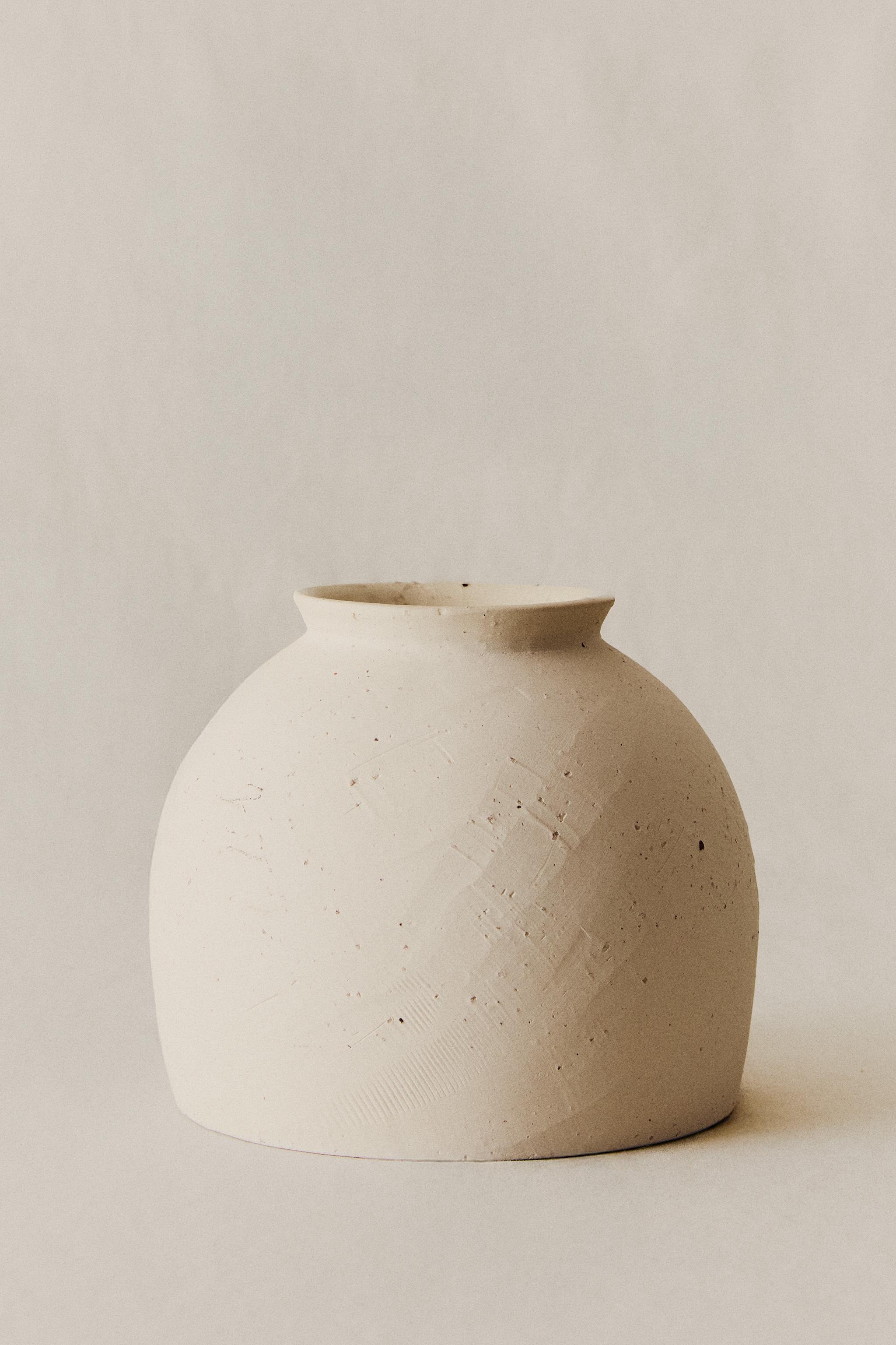 VASE CÉRAMIQUE ARRONDI